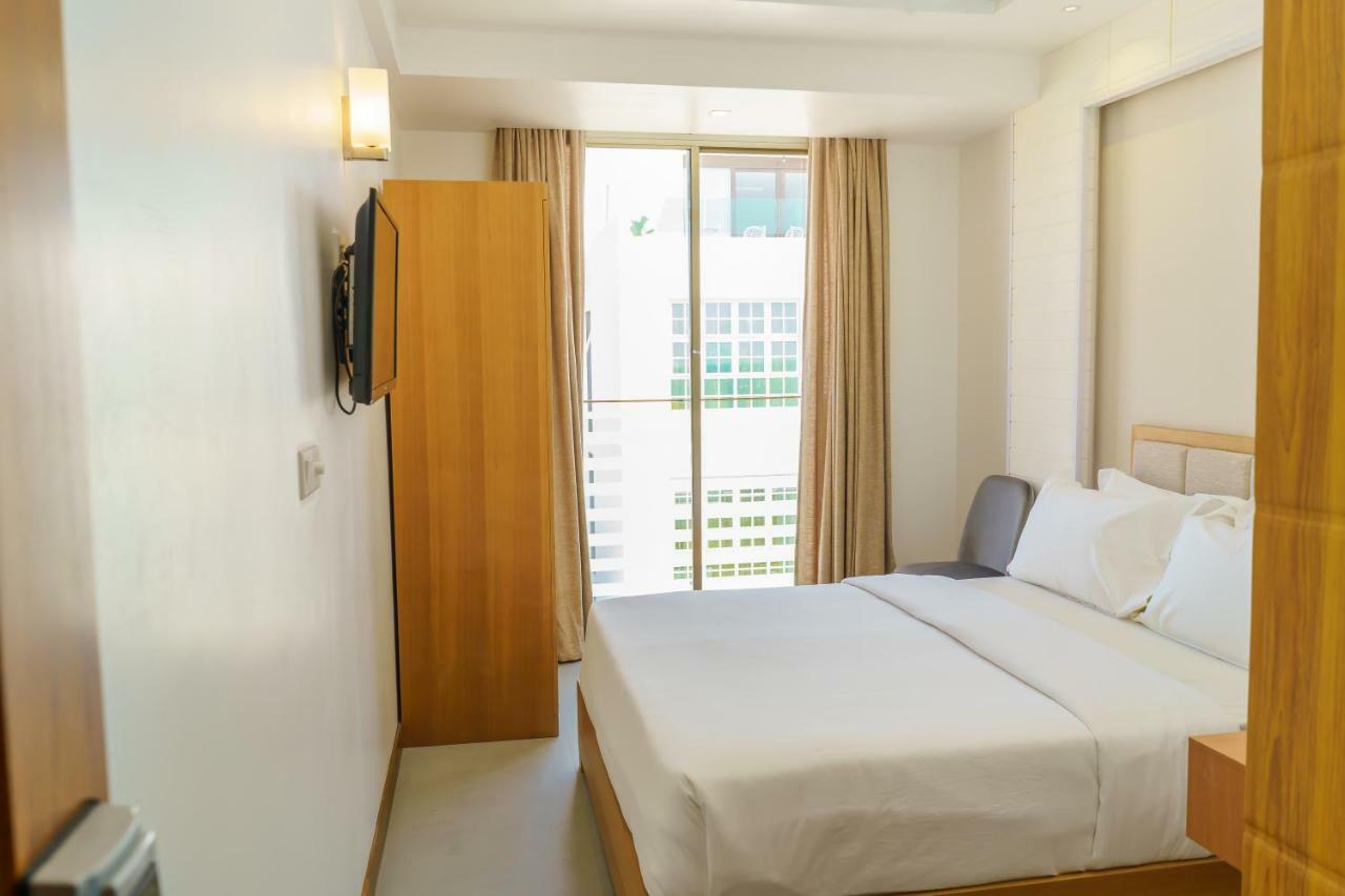 อาราม สเตย์ Hotel ฮุลฮูมาเล ภายนอก รูปภาพ